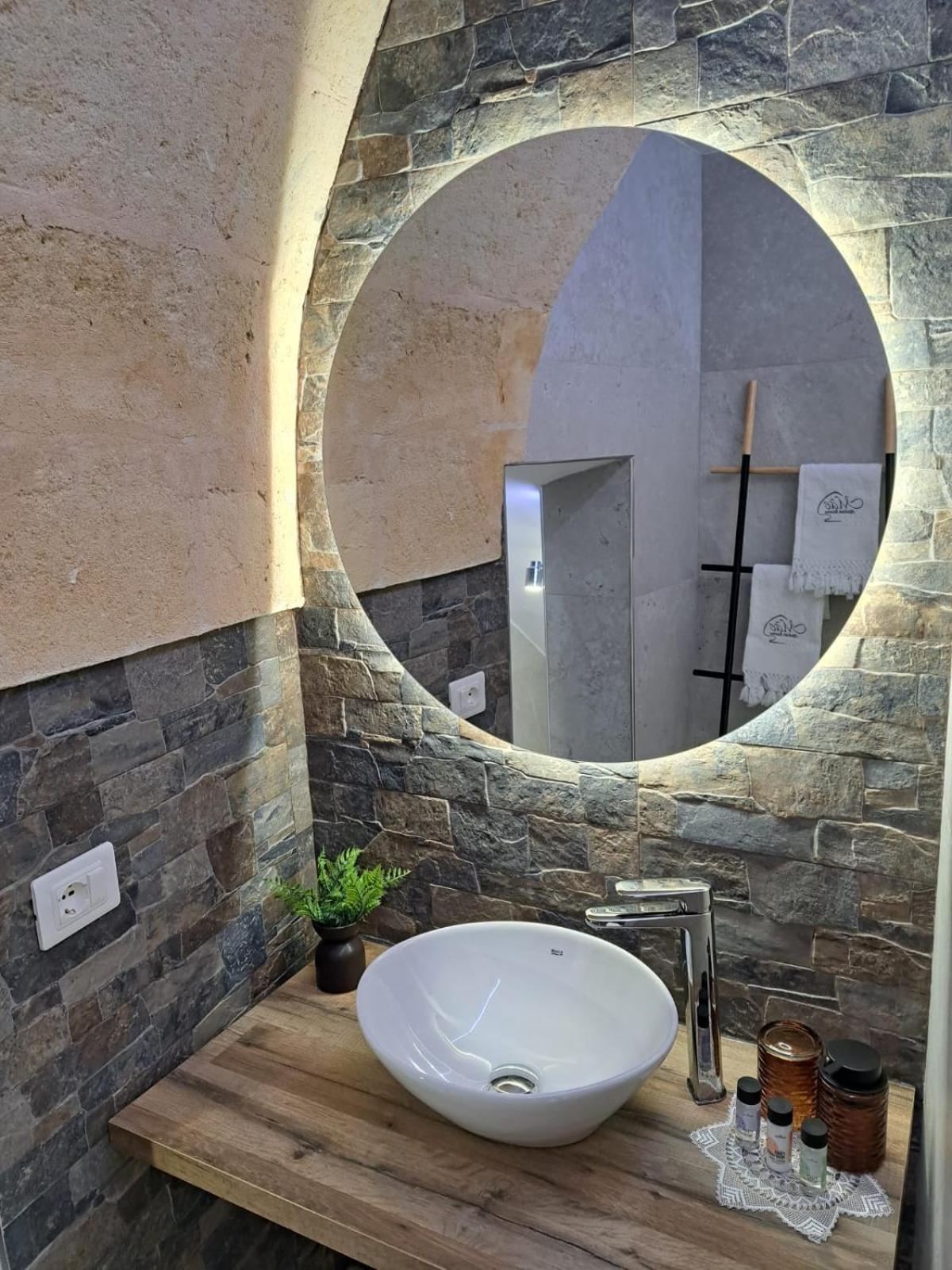 Mae Apulian Rooms Grottaglie Exteriör bild