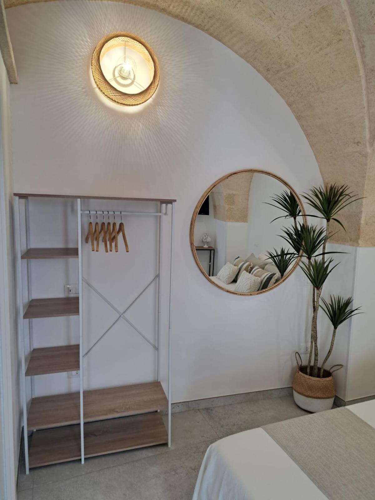 Mae Apulian Rooms Grottaglie Exteriör bild